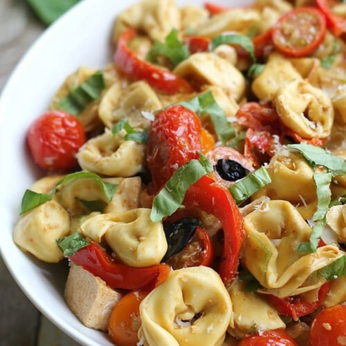 Yummy Roasted Red Pepper and Parmesan Tortellini Salad easy recipe