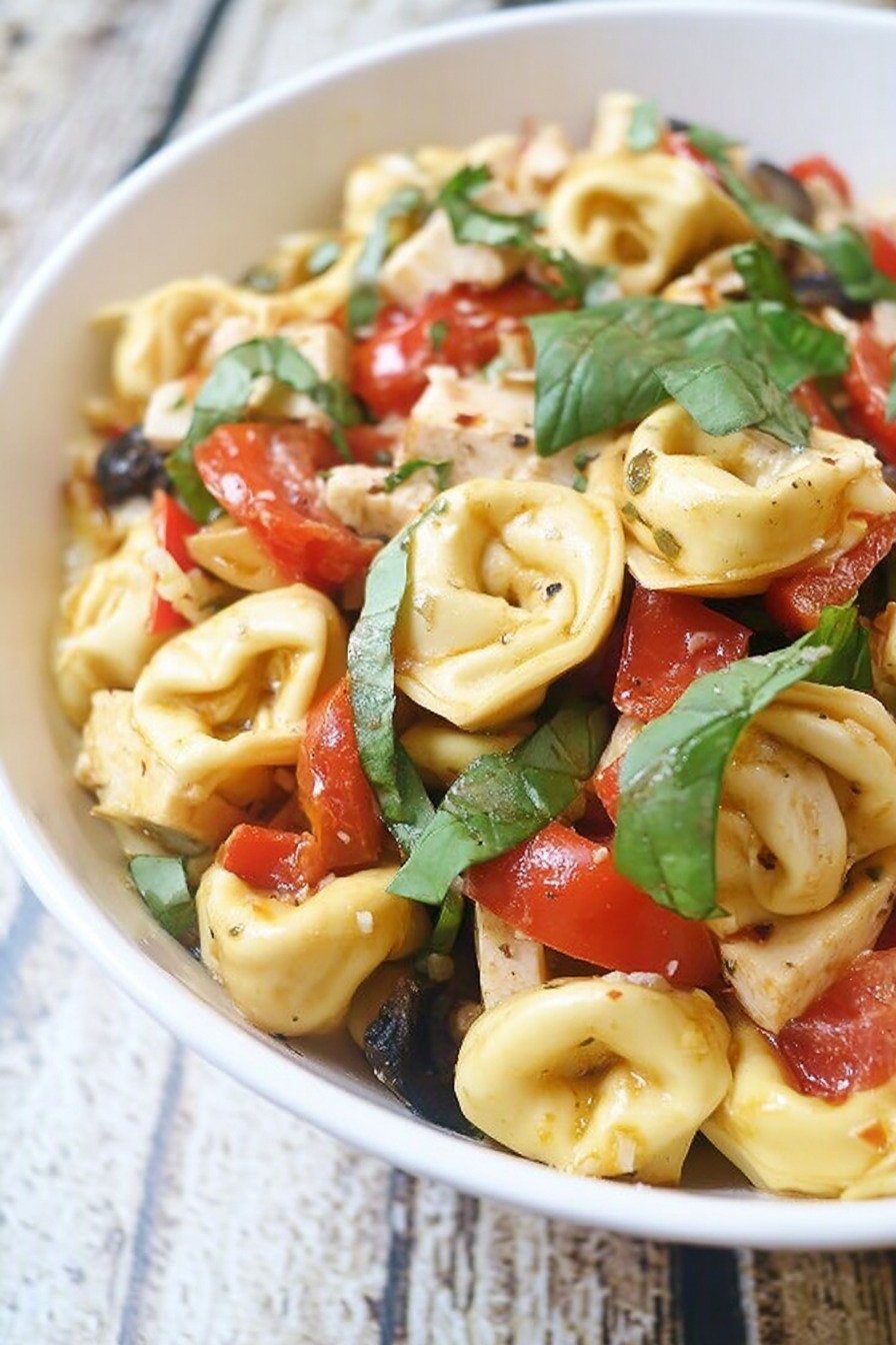 Yummy Roasted Red Pepper and Parmesan Tortellini Salad recipe tips