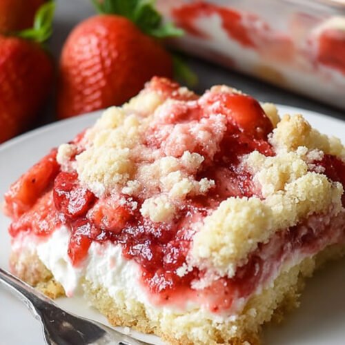 Strawberry Cheesecake Dump Cake Recipe extra recipe photo